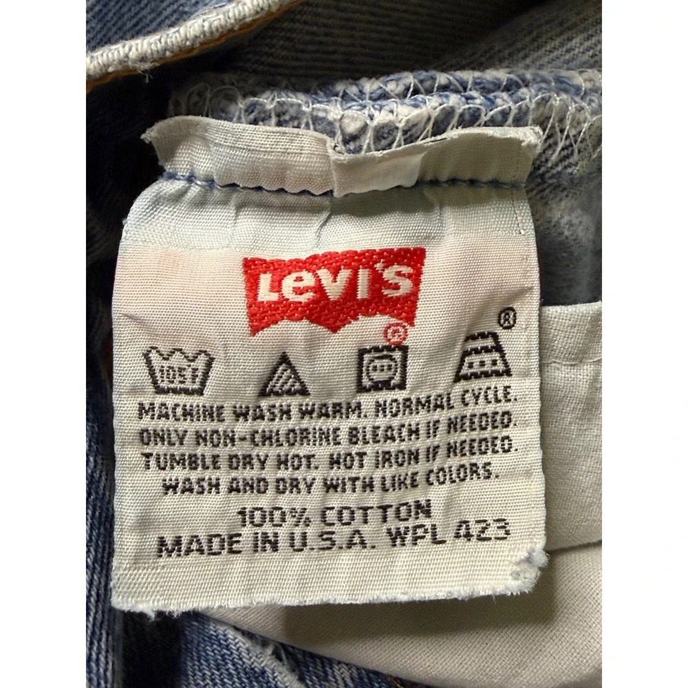 Vintage Levi's 501 Jeans Actual 32x29 Blue Denim Light Wash Distressed USA 90s
